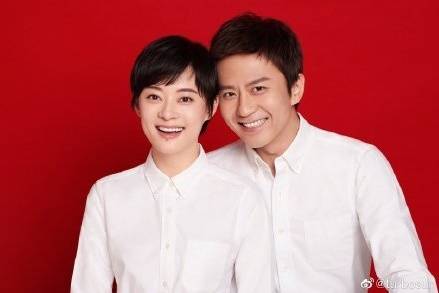 邓超晒老婆书法照 害怕直呼「看完人都不好了」